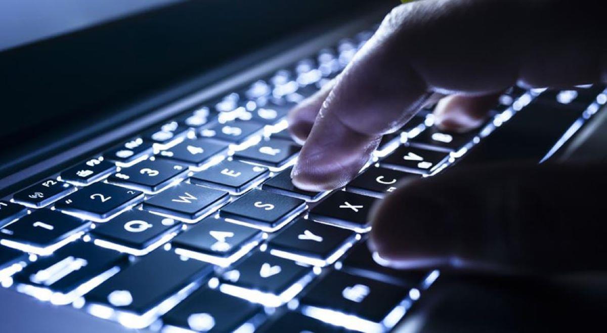 Nâng cao kỹ năng thực hành tin học cho sinh viên Trường Đại học Kinh tế Nghệ An