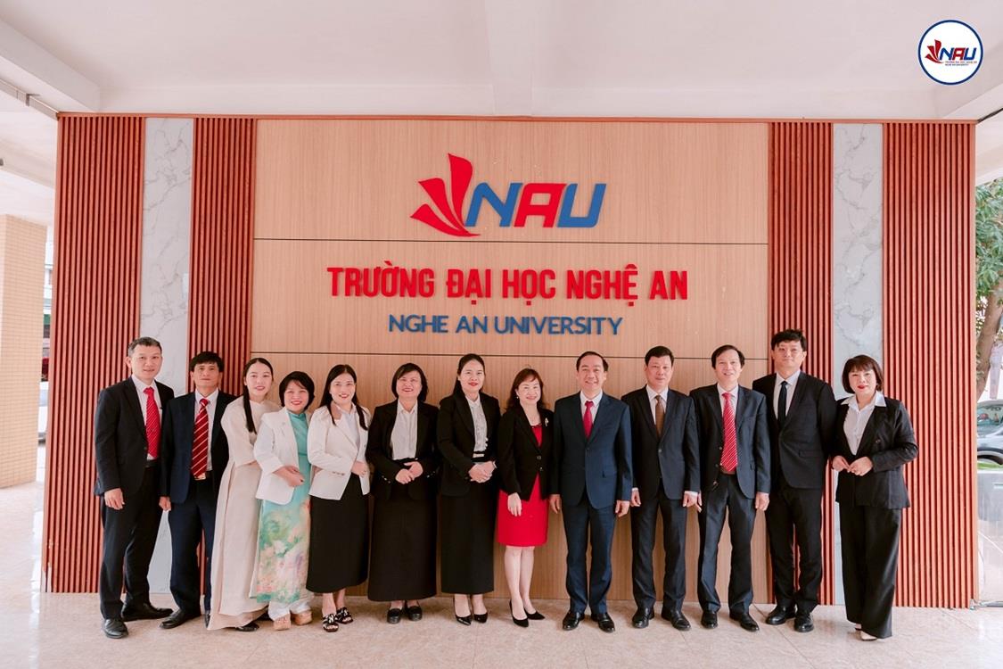 Trường Đại học Nghệ An đón tiếp và làm việc với Đoàn đại biểu Trường Đại học Quảng Tây: Lan tỏa tinh thần hợp tác – Khẳng định cam kết hội nhập