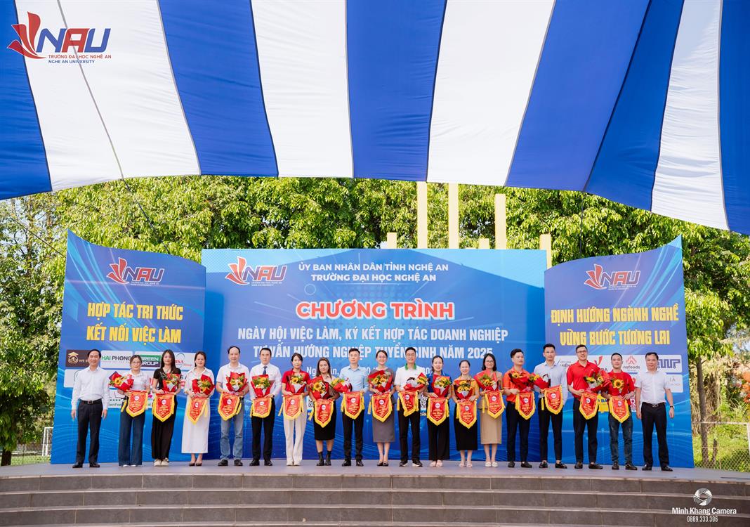 Trường Đại học Nghệ An: Review chương trình 