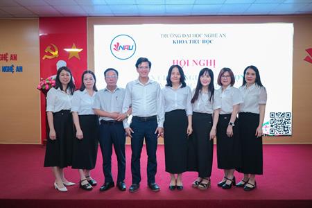 Chi bộ Khoa Tiểu học