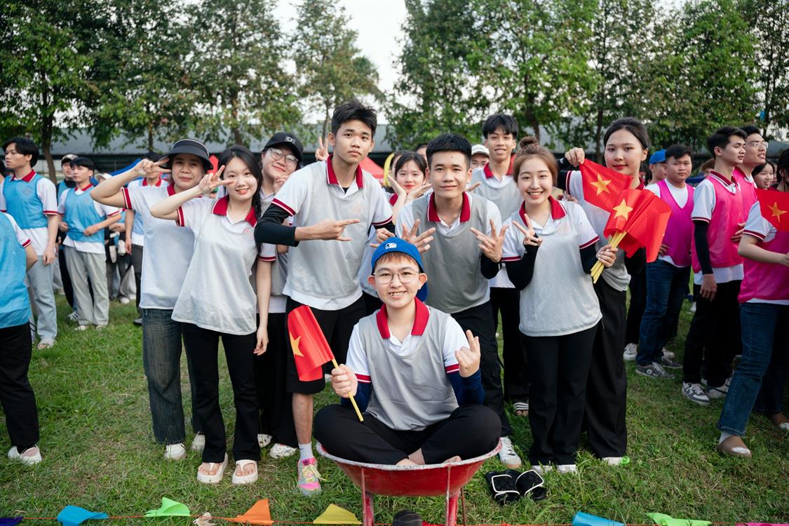 TUYỂN SINH 2025 – KHOA KINH TẾ – QUẢN TRỊ KINH DOANH, TRƯỜNG ĐẠI HỌC NGHỆ AN: Năng động – Đoàn kết – Sẵn sàng bứt phá!