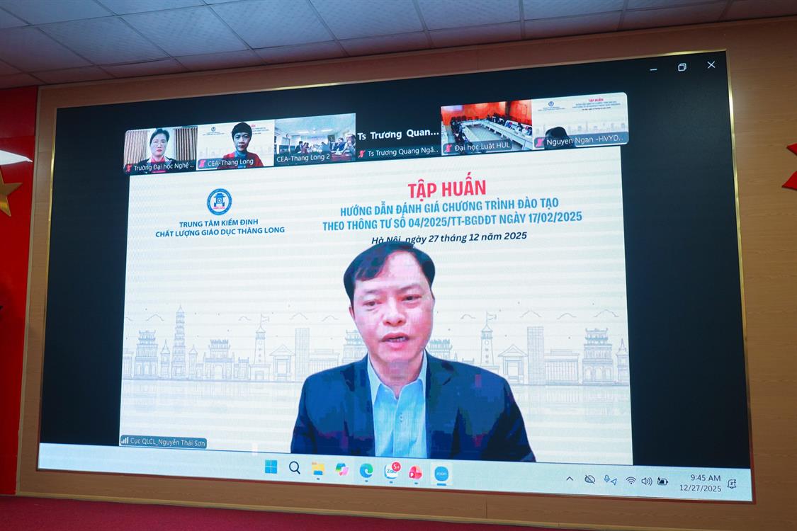 KHOA KINH TẾ – QUẢN TRỊ KINH DOANH THAM GIA TẬP HUẤN ĐÁNH GIÁ CHƯƠNG TRÌNH ĐÀO TẠO THEO THÔNG TƯ 04/2025/TT-BGDĐT