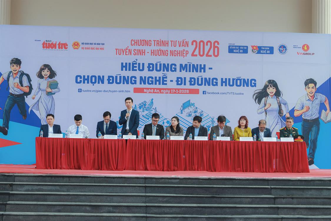 Trường Đại học Nghệ An tham gia Chương trình Tư vấn tuyển sinh – Hướng nghiệp 2026 do Báo Tuổi Trẻ tổ chức tại Nghệ An