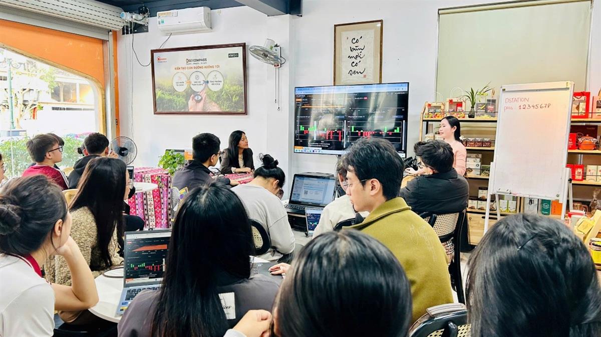 Sinh viên Tài chính – Ngân hàng Trường Đại học Nghệ An vững vàng nền tảng, chủ động thích ứng môi trường nghề nghiệp