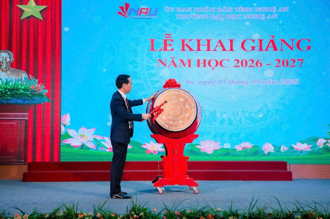 Khoa Nông Lâm Ngư tham dự lễ Khai giảng năm học 2026 – 2027 của Trường Đại học Nghệ An